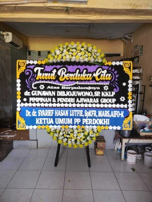 Papan Bunga di Keburusan Pituruh